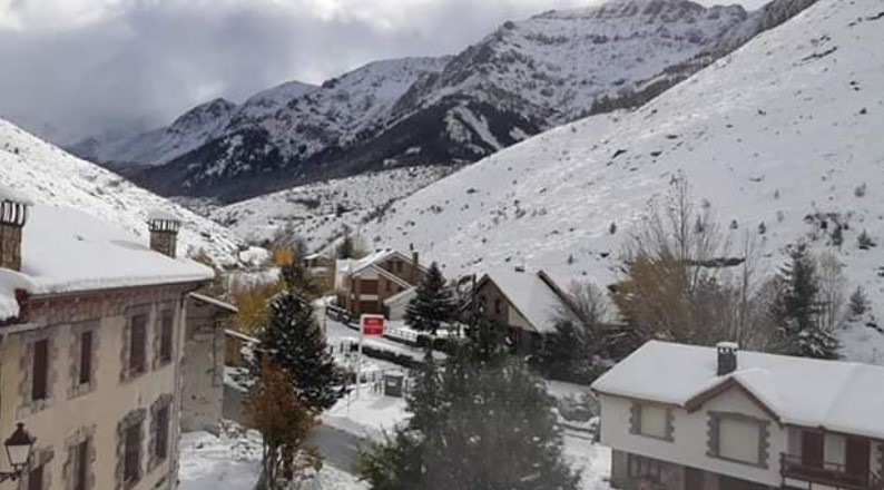 The small town that gets the most snow in Spain