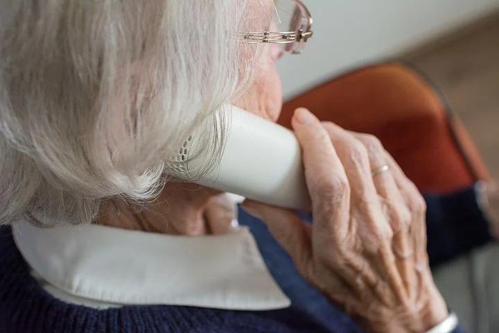 Scam warning issued after nan conned out of thousands