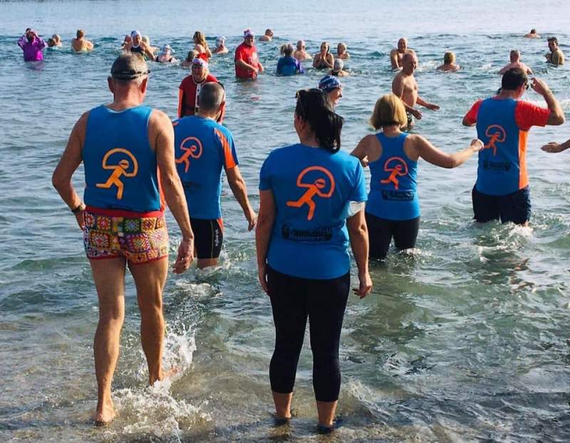 Los Bandidos Runners swam and ran on New Year's Day in Mojacar