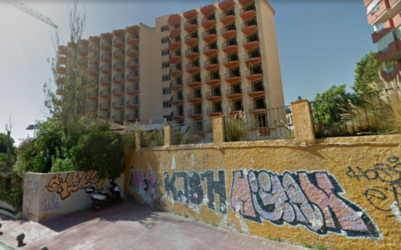Squatters of 13 YEARS in Benalmadena hotel evicted