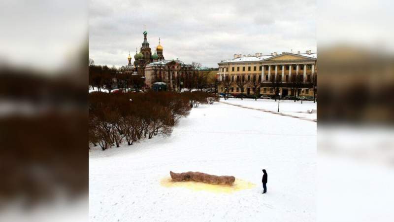 Authorities arrest sculptor for giant turd installation; Russia, St Petersburg