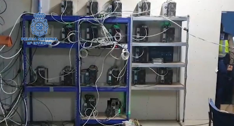 Cryptocurrency farm dismantled in Sevilla province