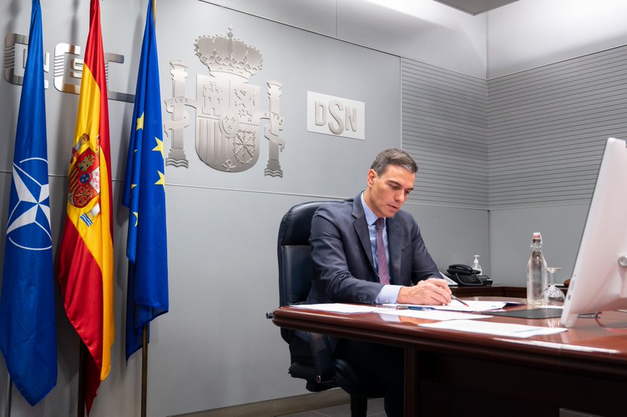 Sánchez calls on the four living former prime ministers of Spain to “share information” on Ukraine