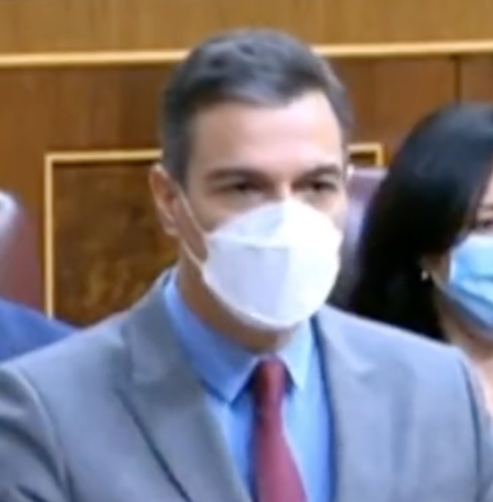 Spanish President Pedro Sánchez hints that indoor masks could soon be scrapped