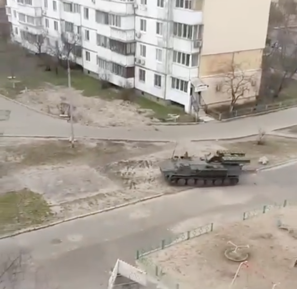 JUST IN: Russian ground troops advance on Kyiv