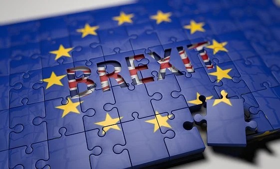 EU proposes second Brexit referendum