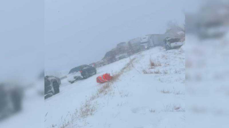 WATCH: More than 100 vehicles involved in horror pileup in Illinois