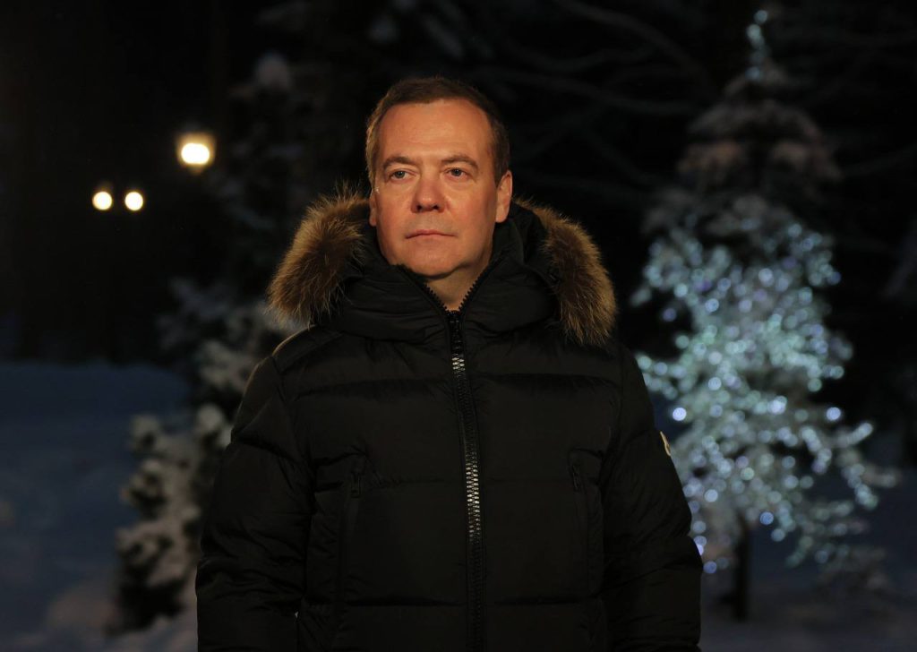 Medvedev - Russia doesn't need diplomatic ties with West