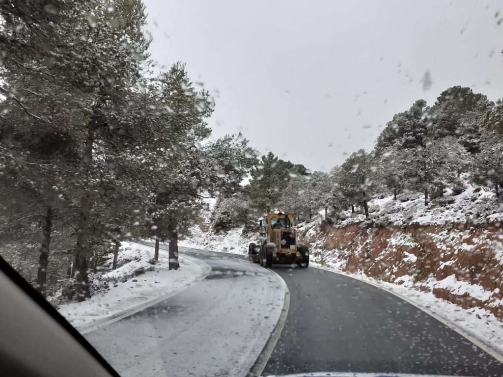 Almeria province's Winter Roads Plan guarantees access during bad weather