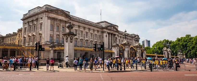 The Queen is hiring for Buckingham Palace makeover
