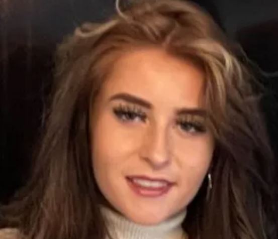 Urgent hunt for teen who vanished ‘in her pyjamas’