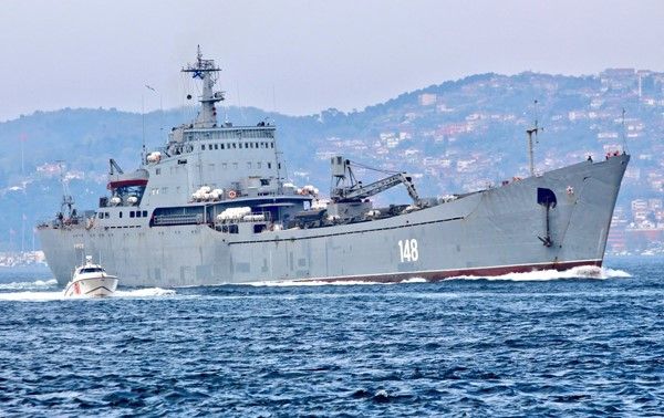 Blow to Russia as Ukraine sink landing vessel