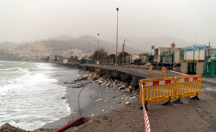 El Playazo beach access road closed off by Nerja Town Council