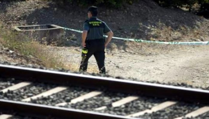 Court sentences Adif to compensate €176,000 to parents of girl killed on railway line
