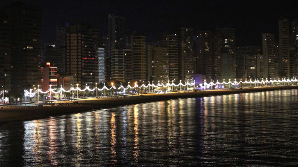 Upgrade for Benidorm's emblematic Levante promenade lights