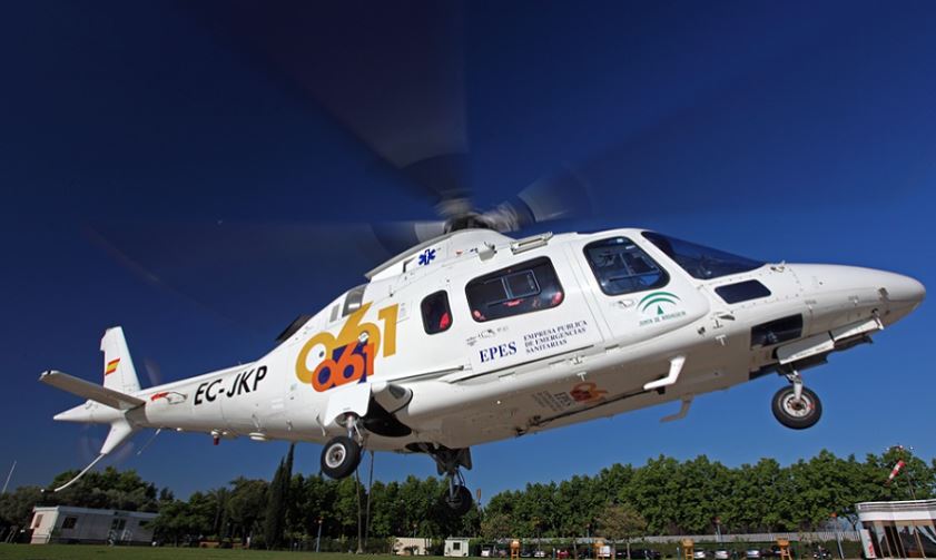 Saved: Helicopter rescue for Malaga gardener after tree trunk accident