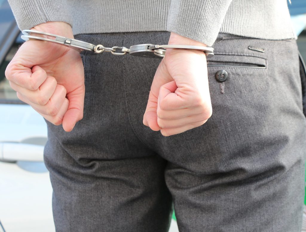 Man arrested in Madrid for trafficking 2 Ukrainian minors