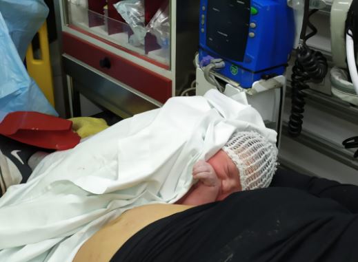 Welcome to the world: Spain welcomes a baby born in a Madrid traffic jam