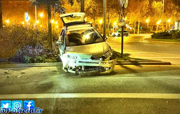 Drunk driver in Granada crashes his car and tries to flee on foot