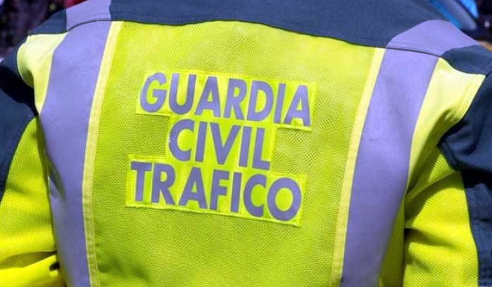 Image of a Guardia Civil traffic officer.