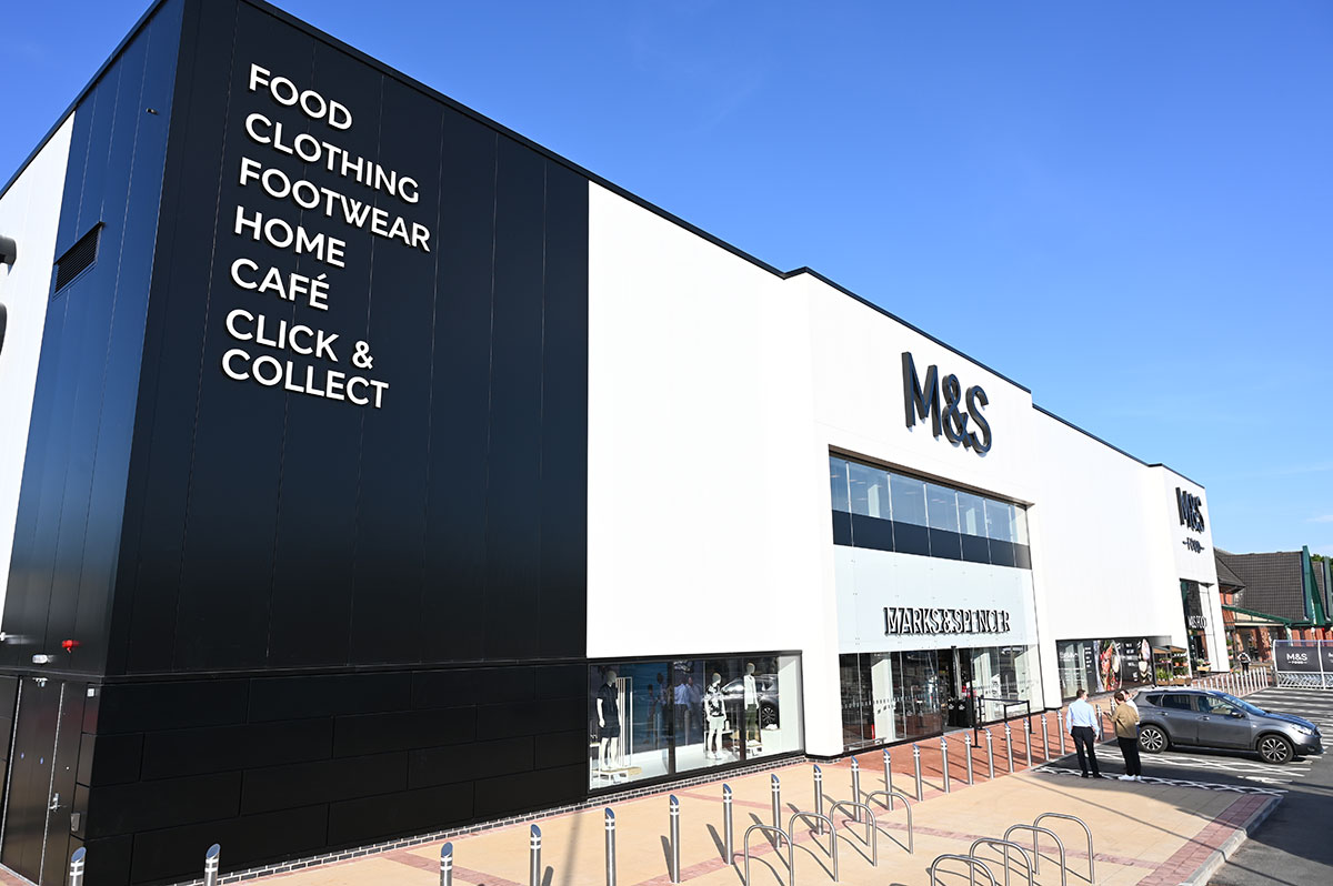 M&S to close 32 town centre stores no longer viable