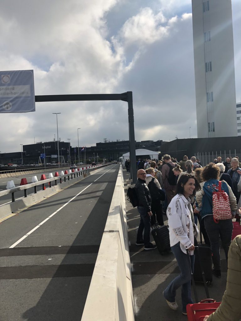 Queues, queues, queues, Schiphol the latest to warn staff shortages mean delays throughout summer