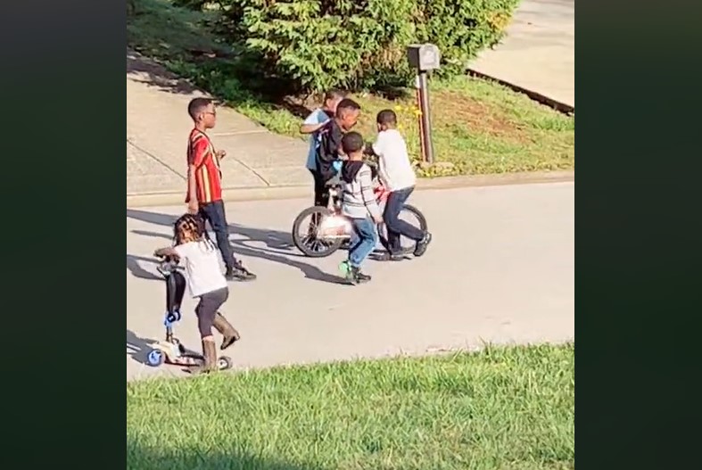 WATCH: Neighbourhood kids teach boy how to ride bike in special viral video
