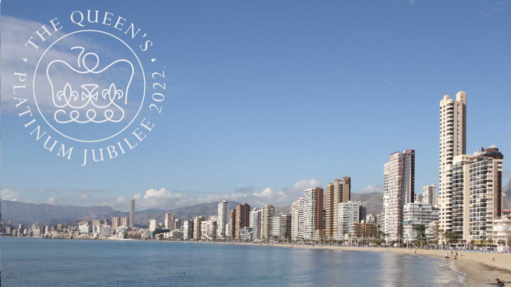 Jubilee bonanza for Benidorm (Alicante) hotels as Britons make a getaway