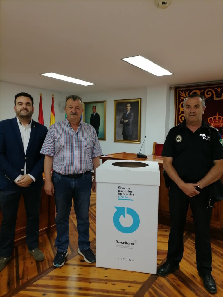 Pulpi (Almeria) joins an innovative recycling scheme for Policia Local uniforms