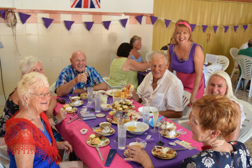 Spangles' special afternoon tea for Platinum Jubilee in Los Alcazares (Murcia)