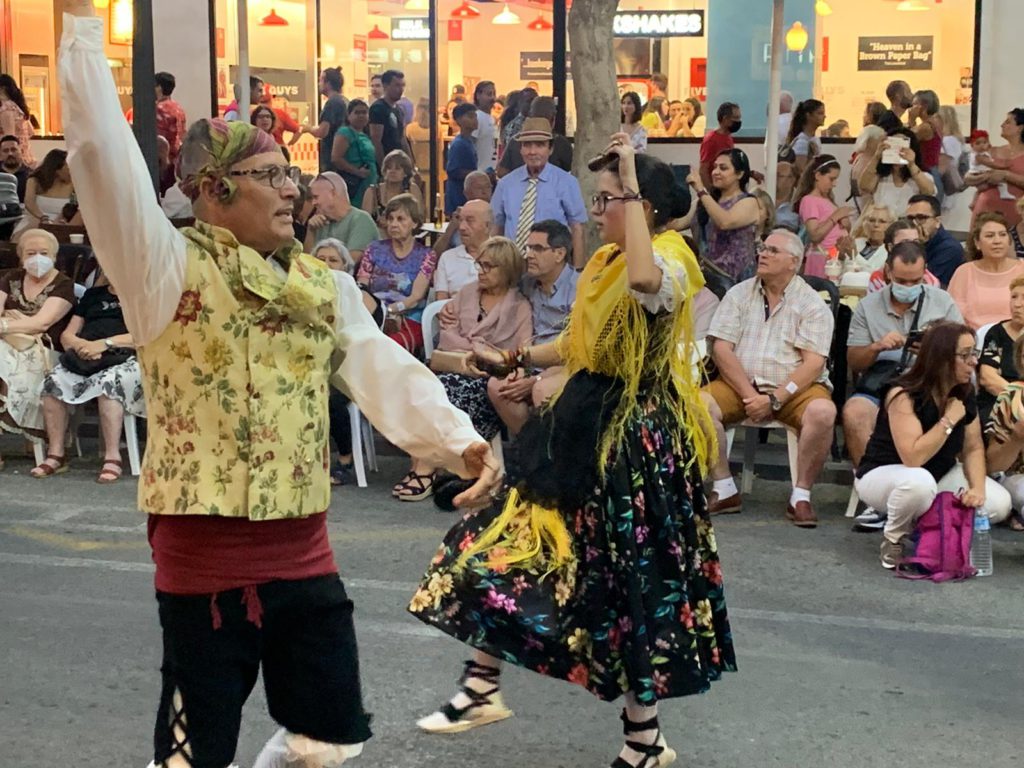 Alicante City appearance for Benejuzar fiestas' participants in annual Hogueras procession