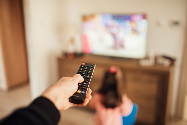 UK TV LICENCE: Low-income pensioners to get easier access to free TV licences