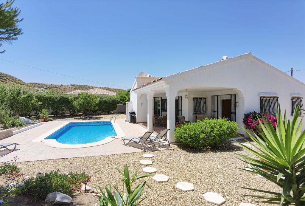 Next House Almeria Exclusive: Villa For Sale in Los Garcías, Arboleas