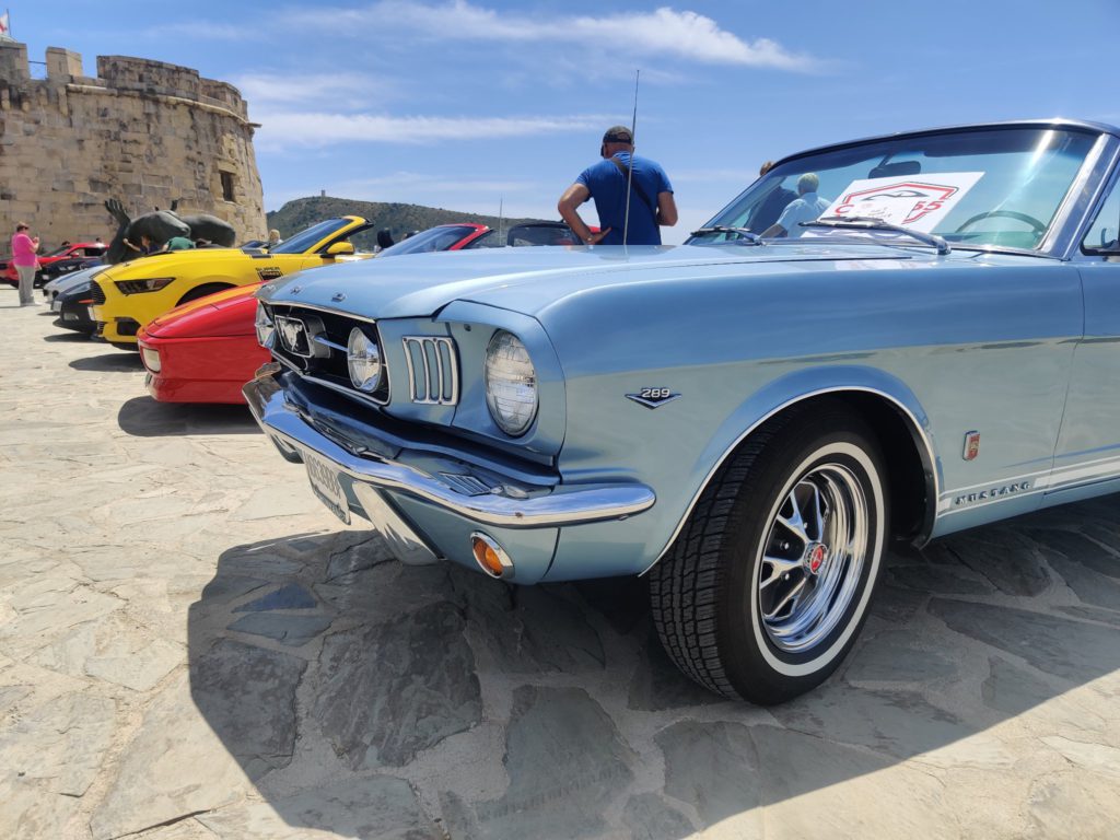 Club 55 Classic Cars hosts charity event for Ukraine in Moraira