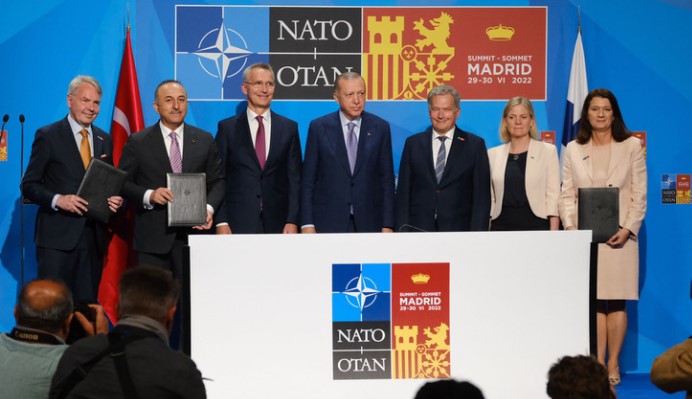 Finland and Sweden free to join NATO after Turkey lifts its veto