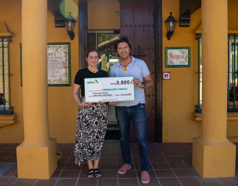 The recent Lidia Real Santiago Dance Festival raised €3,860 for Cudeca