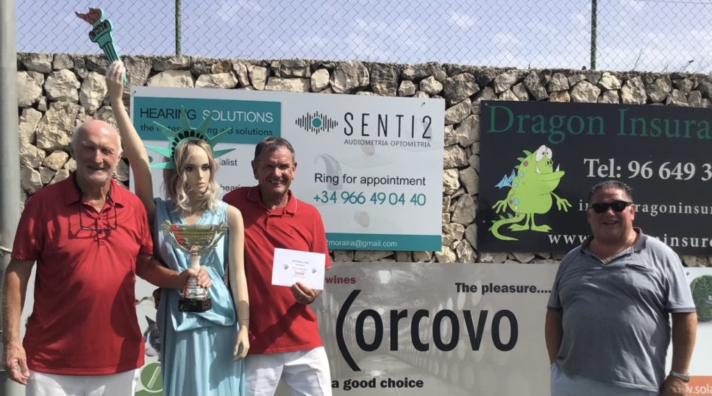 Independence Day pairs competition for Alicante province's Javea Green Bowls club