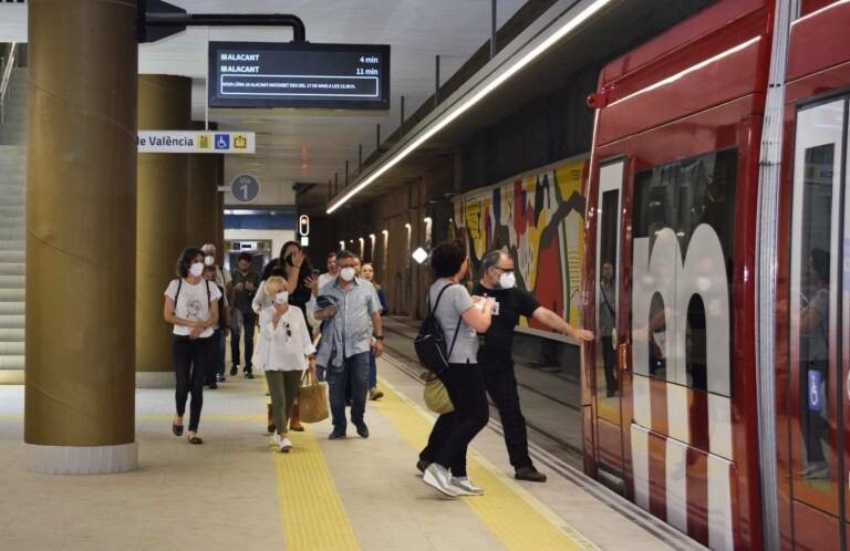 Public transport in Valencia Community discounted by another 30%