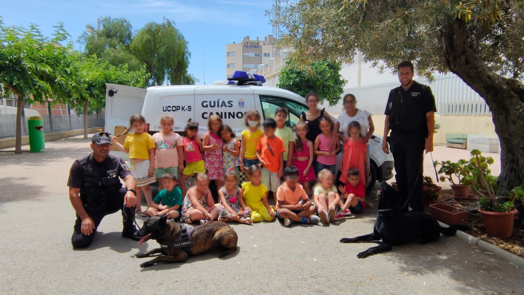 5,000 school children get animal protection and drug addiction prevention training