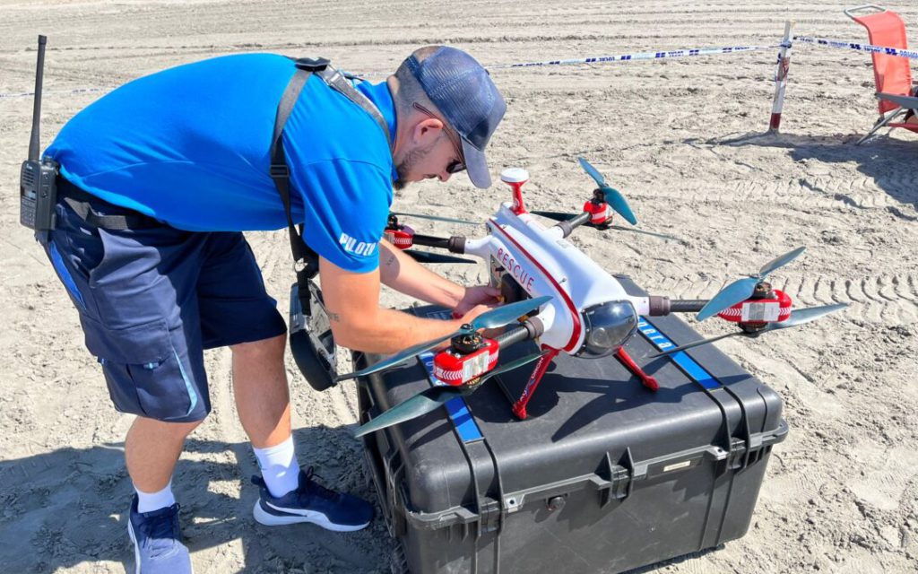 Rapid response drones readied for beach rescues in Alicante's Santa Pola