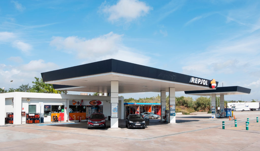 Spanish energy company Repsol makes net profit of €2.5Bn during first half of year