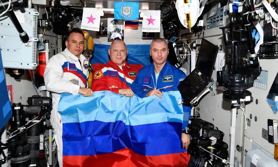 russian astronauts international space station ukraine official Oleg nikolenko