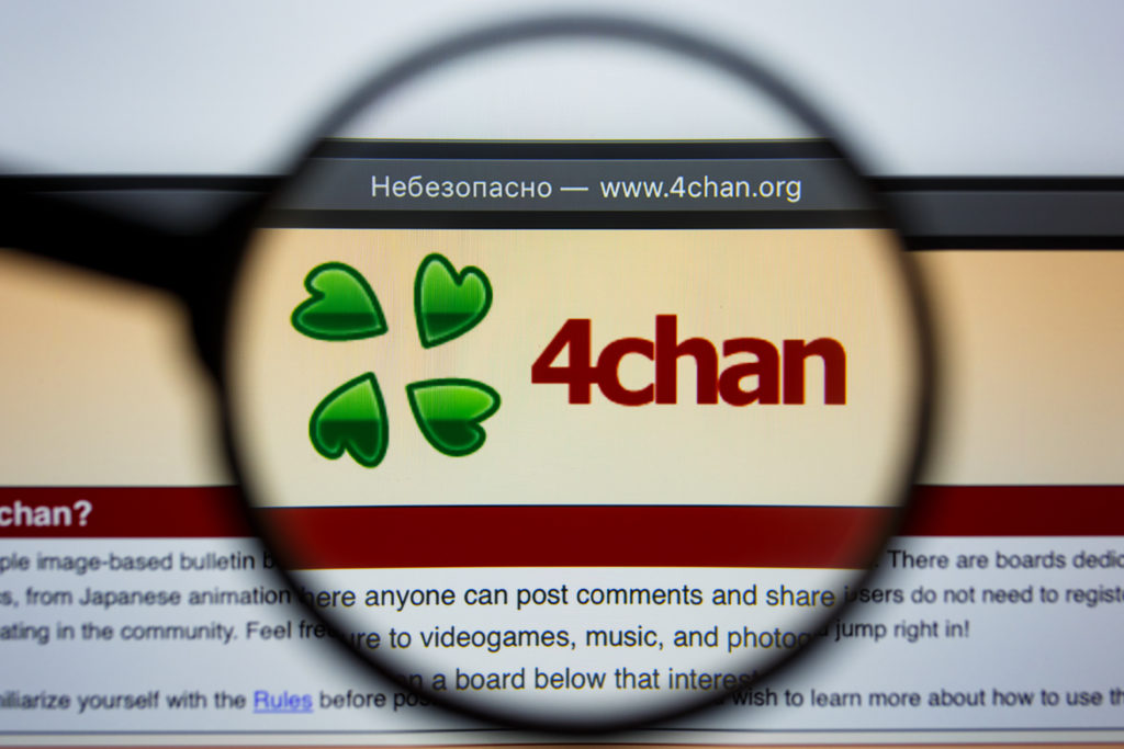 Shock as 4chan apparently cracks Hunter Biden’s phone password and leaks everything