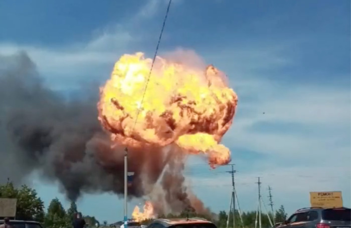 WATCH: HUGE explosion at petrol station in Ulyanovsk Russia leaves multiple injured