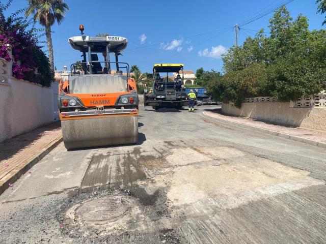 El Campello's 'asphalt operation' begins affecting 57 roads on the Costa Blanca.