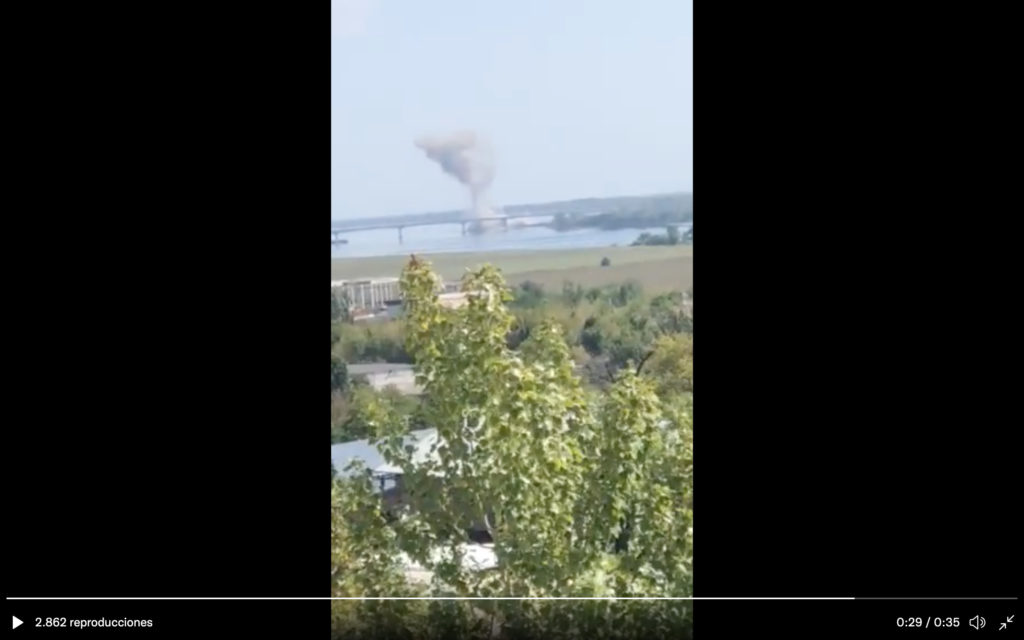 WATCH: Ukraine missile strikes on Antonovsky bridge in Russian-occupied Kherson