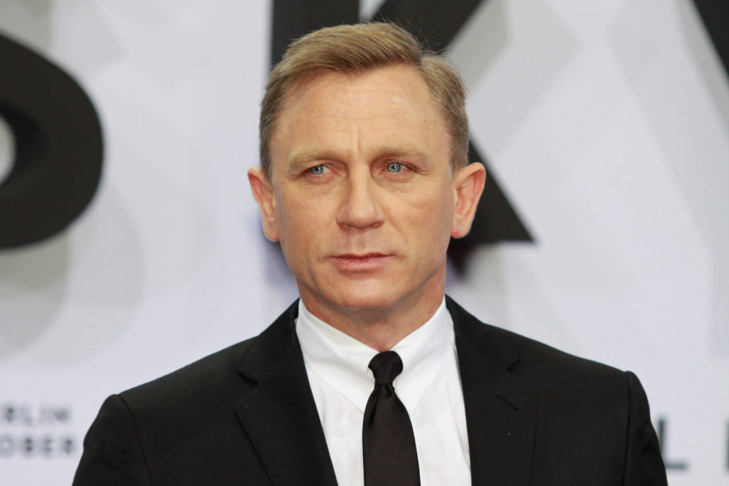 Daniel Craig leads UK call for end of cluster bombs in world warfare