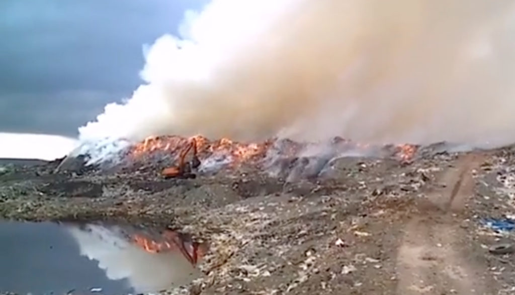WATCH: Huge fire breaks out at waste landfill site in Norilsk Russia