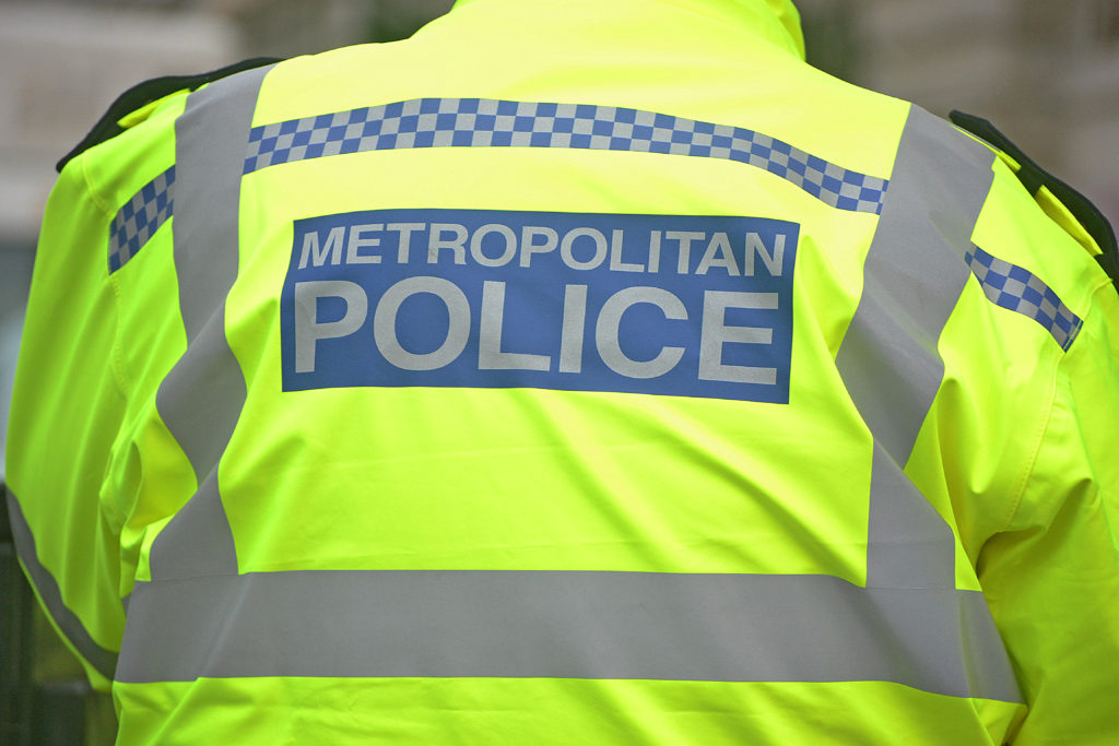 ‘Report corrupt cops’ is the call from the Met Police bosses