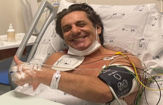 UPDATE: Portuguese football legend Paulo Futre messages fans from his hospital bed